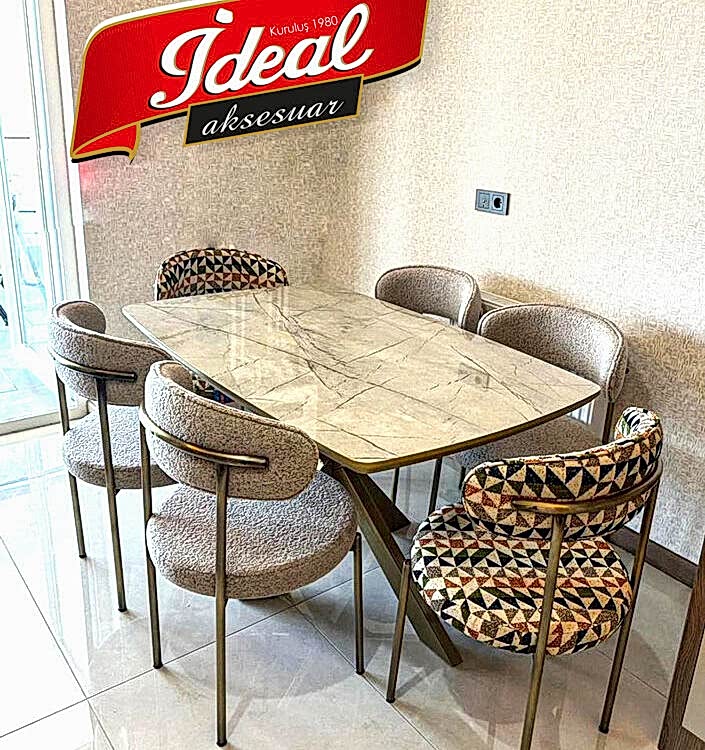 Lotus Gold Masa Takımı