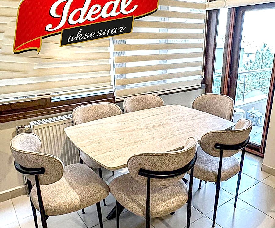 Lotus Traventer Masa Takımı